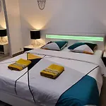 AOG PRESTIGE LeLovelyHome au Centre ville avec SPA JACUZZI et SAUNA proche gare et parking gratuit