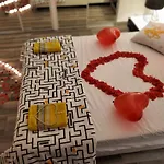 AOG PRESTIGE LeLovelyHome au Centre ville avec SPA JACUZZI et SAUNA proche gare et parking gratuit