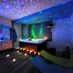 AOG PRESTIGE LeLovelyHome au Centre ville avec SPA JACUZZI et SAUNA proche gare et parking gratuit