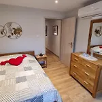 Appartement Duplex Climatise Avec Terrasse \