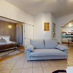 Magic Home - Les Taillandiers