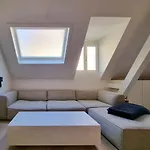 Travel Homes - Newgate 3, Elegant, Heart Of Colmar
