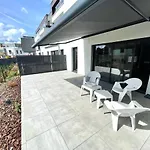 Magnifique 2 Pieces, Tout Equipe, Terrasse Privee