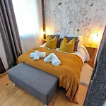 Appartement Place De La Cath\' Avec Parking