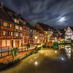 Travel Homes - Tanneur 6, Heart Of Petite Venise