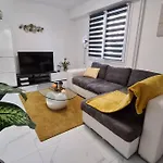 Le Reve Spa Sauna Ecran Cinema