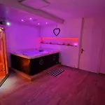 Le Reve Spa Sauna Ecran Cinema