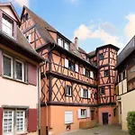Travel Homes - The Rokst: Rare, Central And Modern