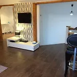 Appartement F2 Au Plaisir