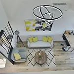 Loft ravissant avec parking gratuit