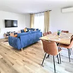 Appartement Alsace Neuf Garage, Parking Et Terrasse