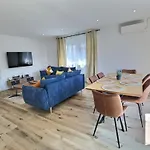 Appartement Alsace Neuf Garage, Parking Et Terrasse