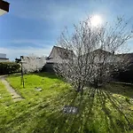 Maison Individuelle 100 M2, Jardin Et Parking Prive