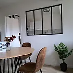 Appartement Centre Historique Avec Parking Inclus
