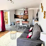 appartement au centre&parking Logement Petite Venise