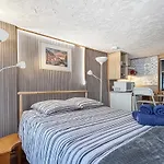 La Provence Suite