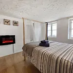 La Provence Suite