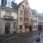Centre De Colmar Zum Harzala