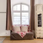 ❤️ The Bredele - 1 BR | Petite Venise ❤️