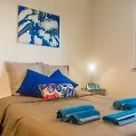 Travel Homes - The Bluefel, 2M Walk Little Venice