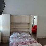 Studio De Charme Au Pied De La Gare