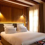 Relais & Chateaux La Maison Des Tetes