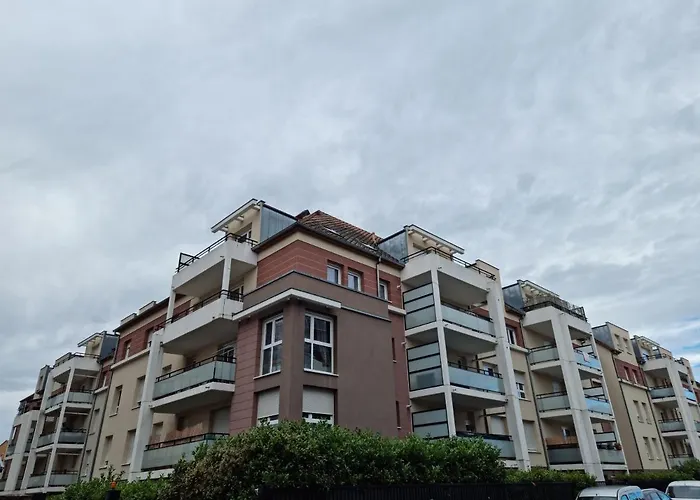 Residence Les Jardins D Emeraude
