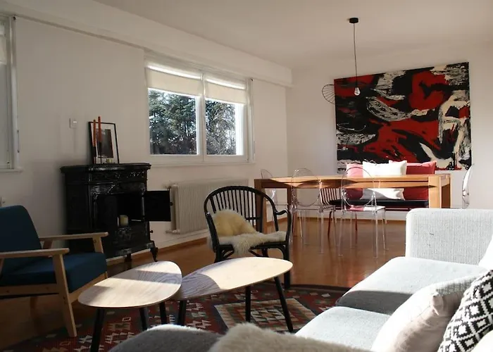 Superb Apt- Garden- 3 Parkings, Near Petite Venise !