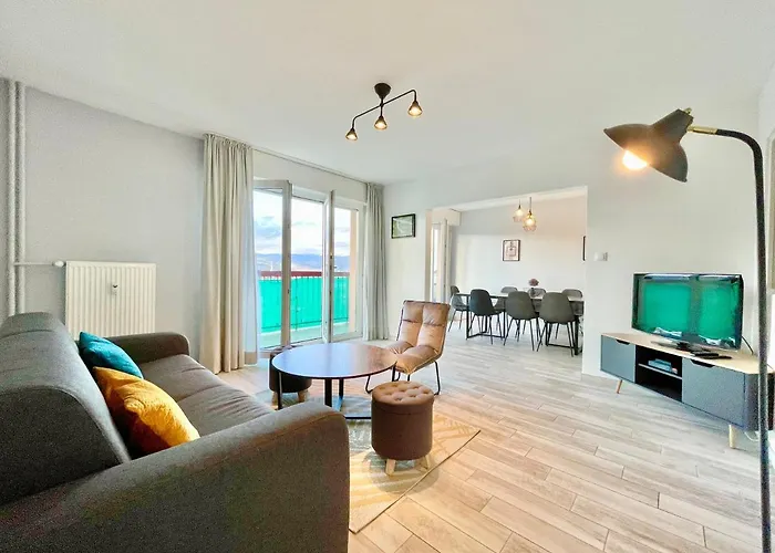 Colmar - La Cigogne - Balcon - Vue Degagee - Netflix - Wifi Fibre - Parking Gratuit - Quartier Populaire