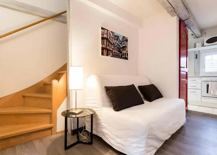 Historic City Center - Petite Venise Suites