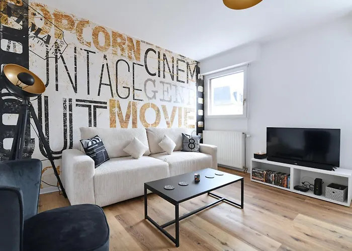 Le Cineaste • Hypercentre • Appartement A Theme