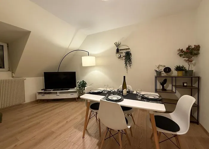 Appartement Proche Centre Ville Avec Parking