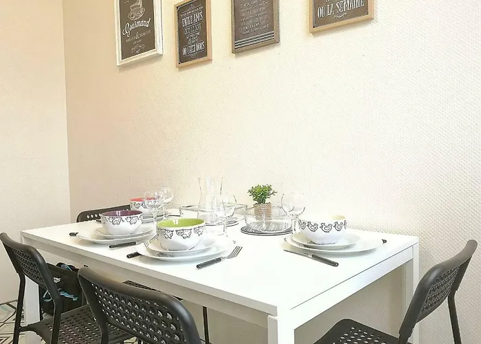 Le XI - Suite Colmar Gare - Parking
