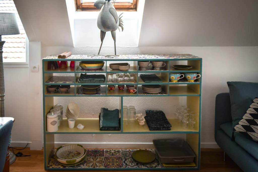 Duplex Coloré Et Bien équipé, Proche Centre-ville Appartement
