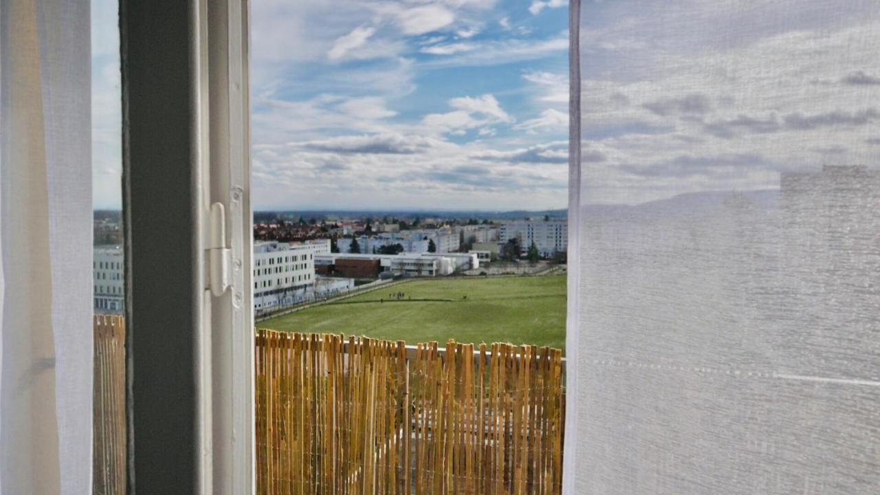 Apartment Panorama *