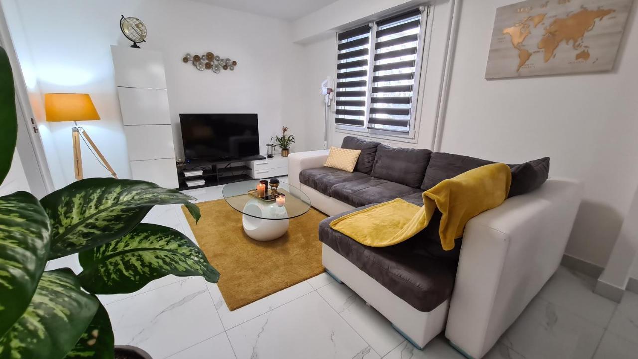 Apartment Aog Prestige Privat Jacuzzi Sauna Parking Free