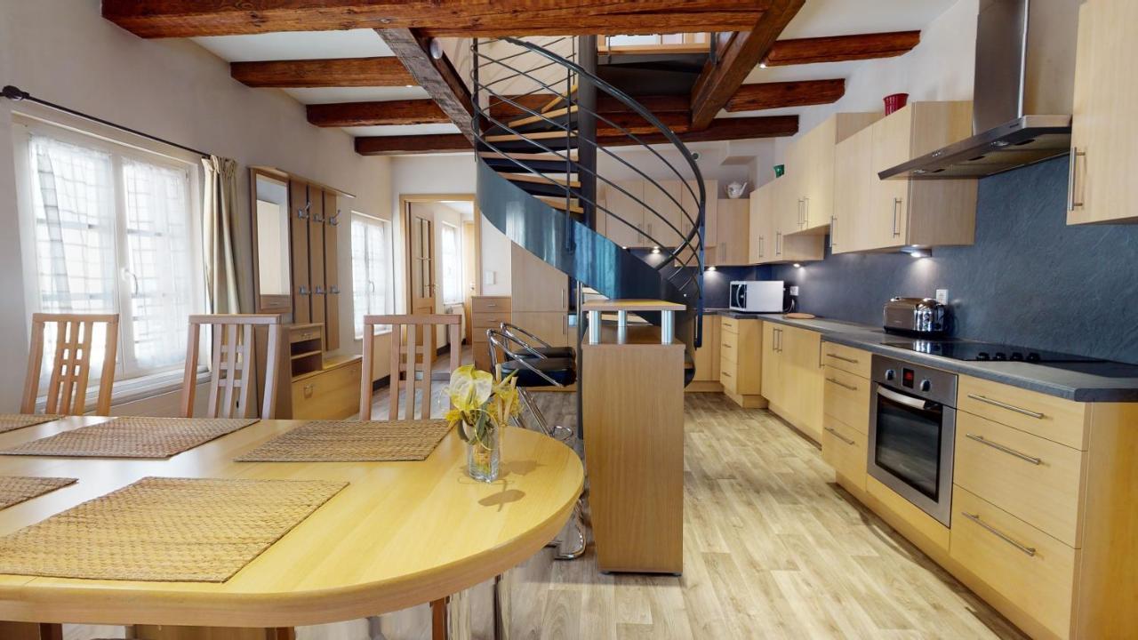 Apartment Aux Bijoux De - 1 Parking Gratuit Colmar