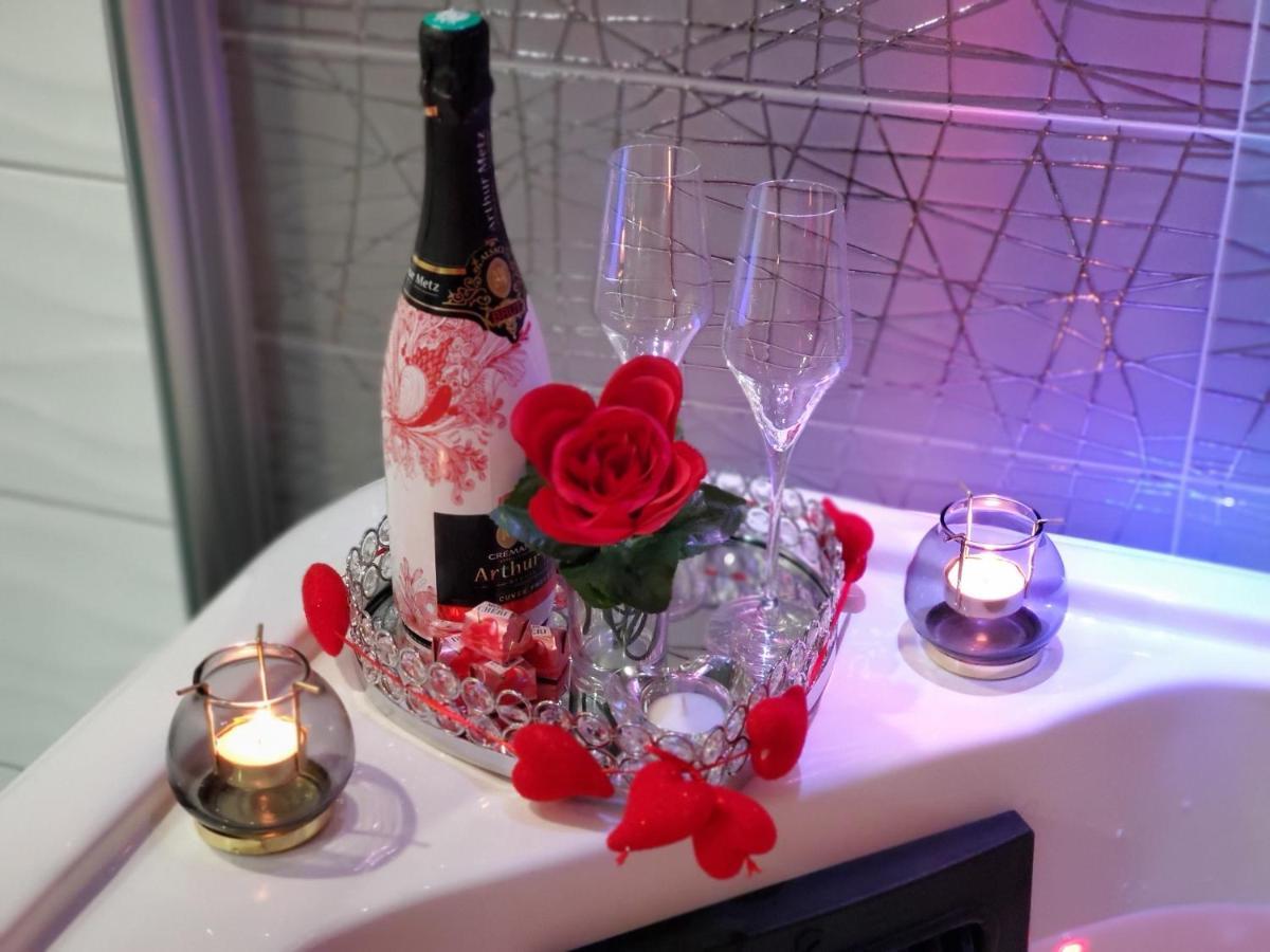 Le Lovelyhome Au Centre Avec Jacuzzi Et Sauna Proche Gare Et Parking Gratuit Appartement