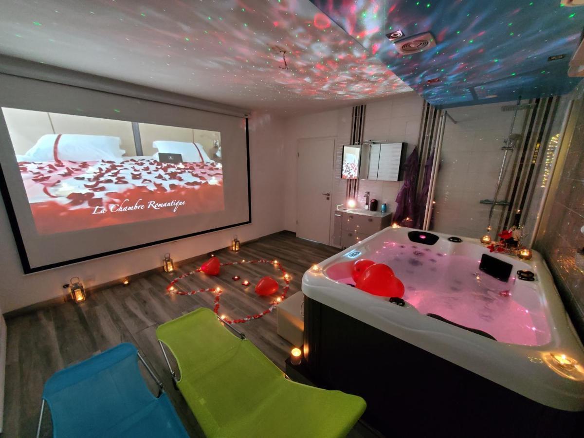 Appartement Le Lovelyhome Au Centre Avec Jacuzzi Et Sauna Proche Gare Et Parking Gratuit *