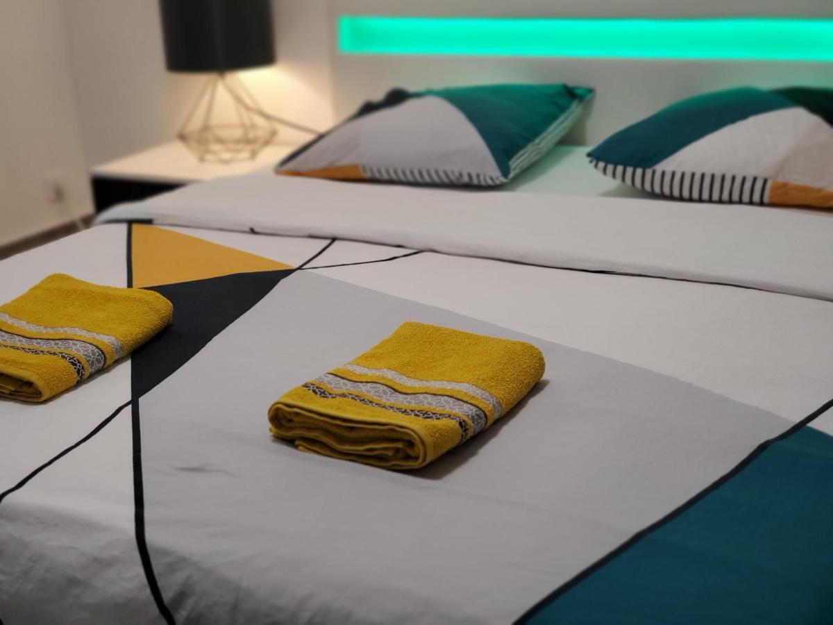 Le Lovelyhome Au Centre Avec Jacuzzi Et Sauna Proche Gare Et Parking Gratuit