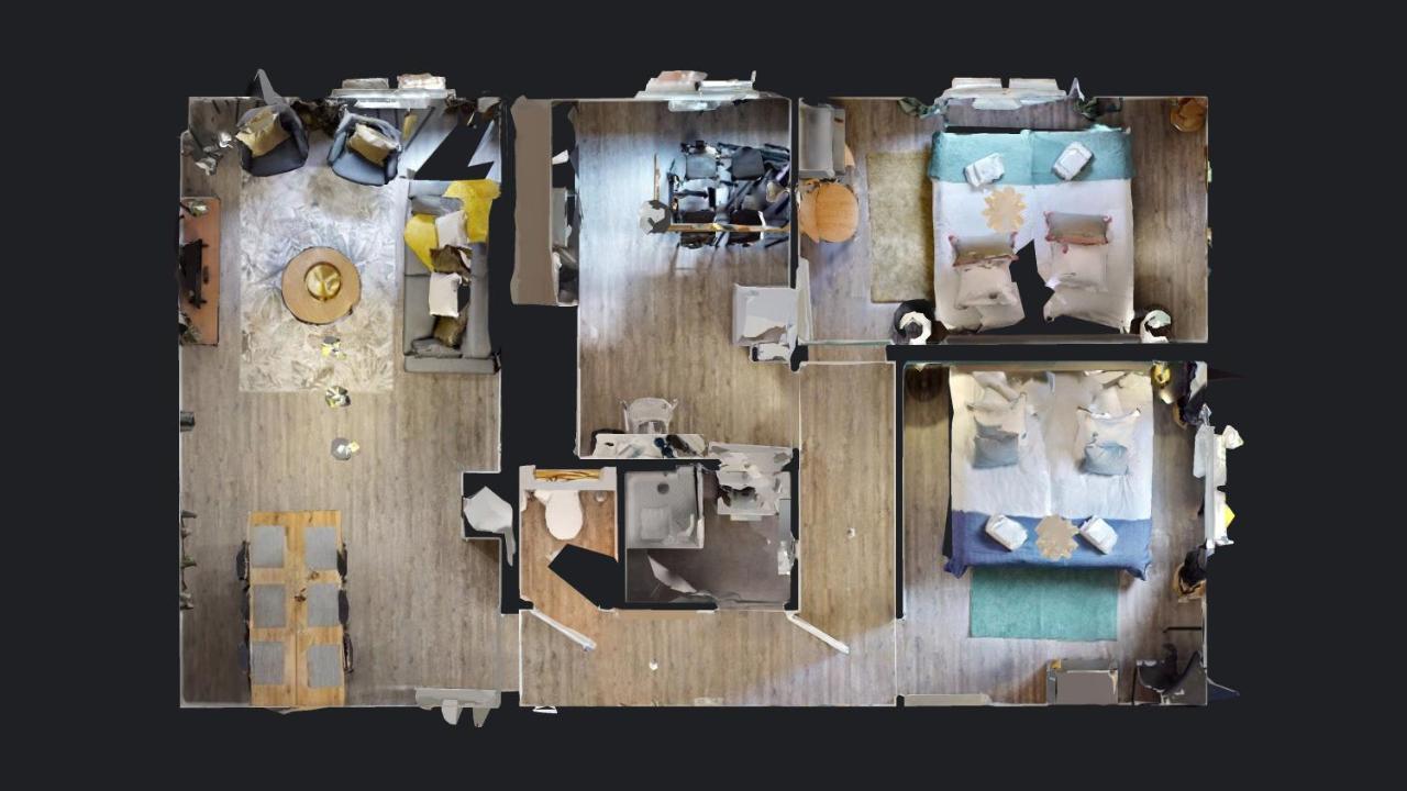 2 La Commanderie Apartment *