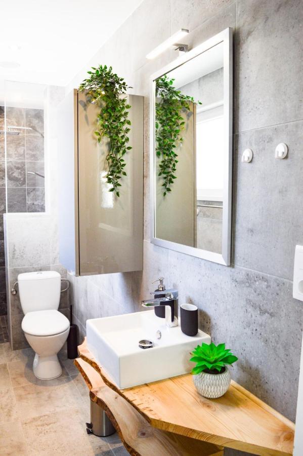 Appartement Le Blue St Léon : 2 Pièces Cozy Lit King Size Wifi *