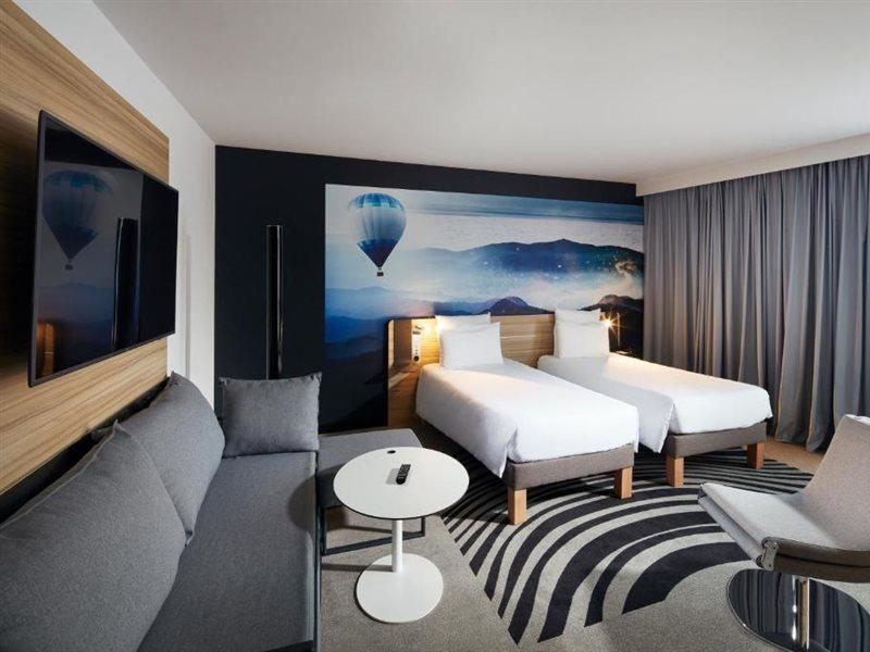 Novotel Centre