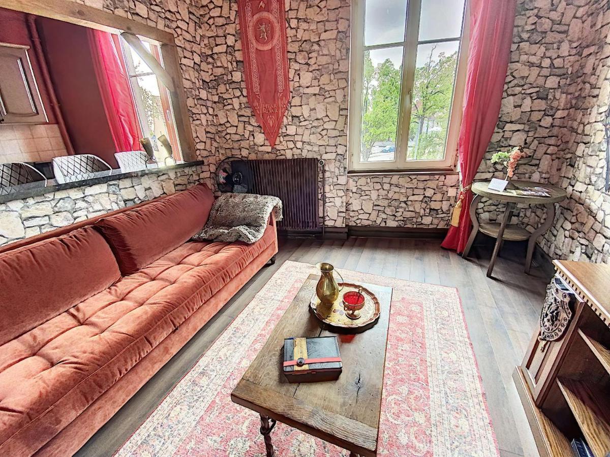 Logement Unique Inspiré De Game Of Thrones Au Coeur De