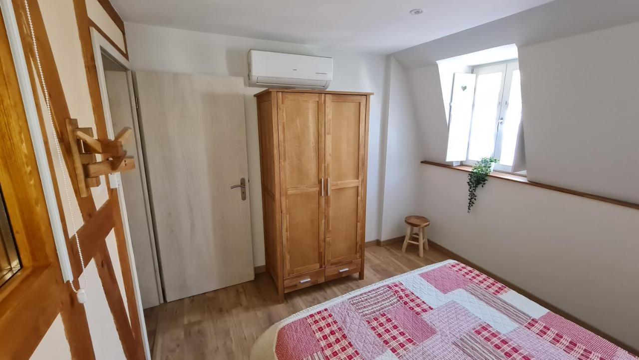 Duplex Climatise Avec Terrasse 