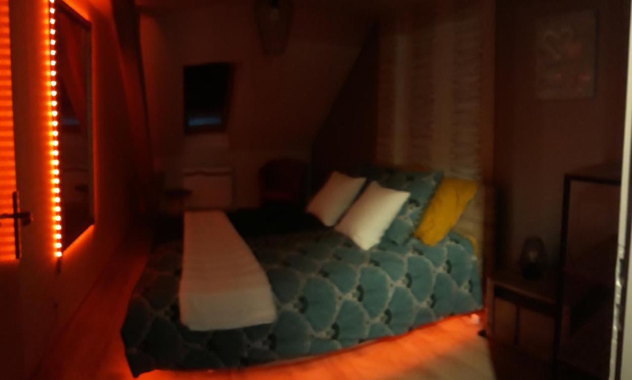Gite Les Combles Du Bonheur Apartment Colmar