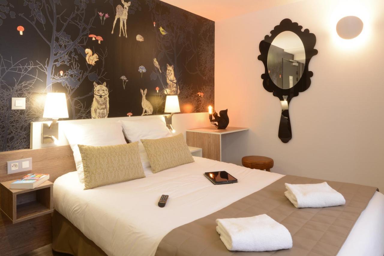 Arc-en-ciel Contact Hotel