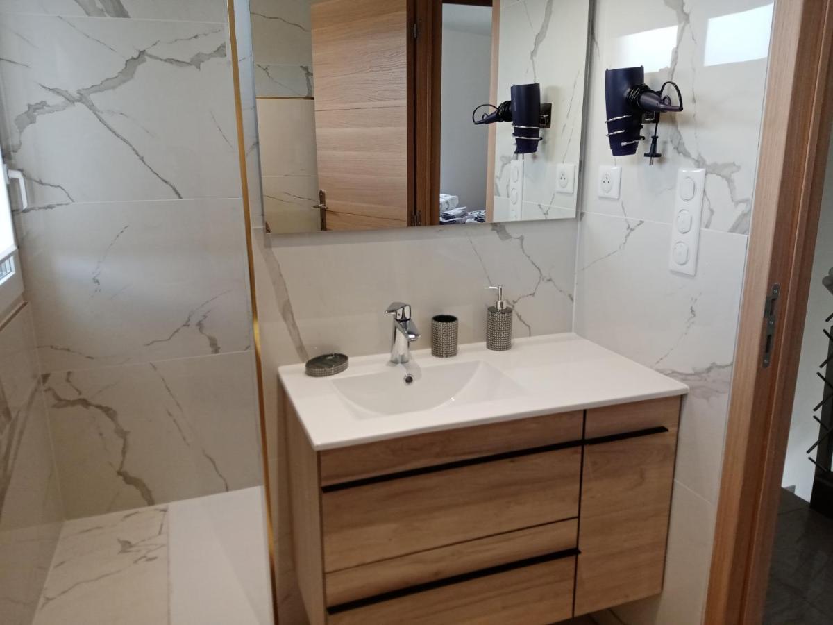 Jolie Maison Sauna, Balneo Lumino Thérapie Et Terrasse Colmar