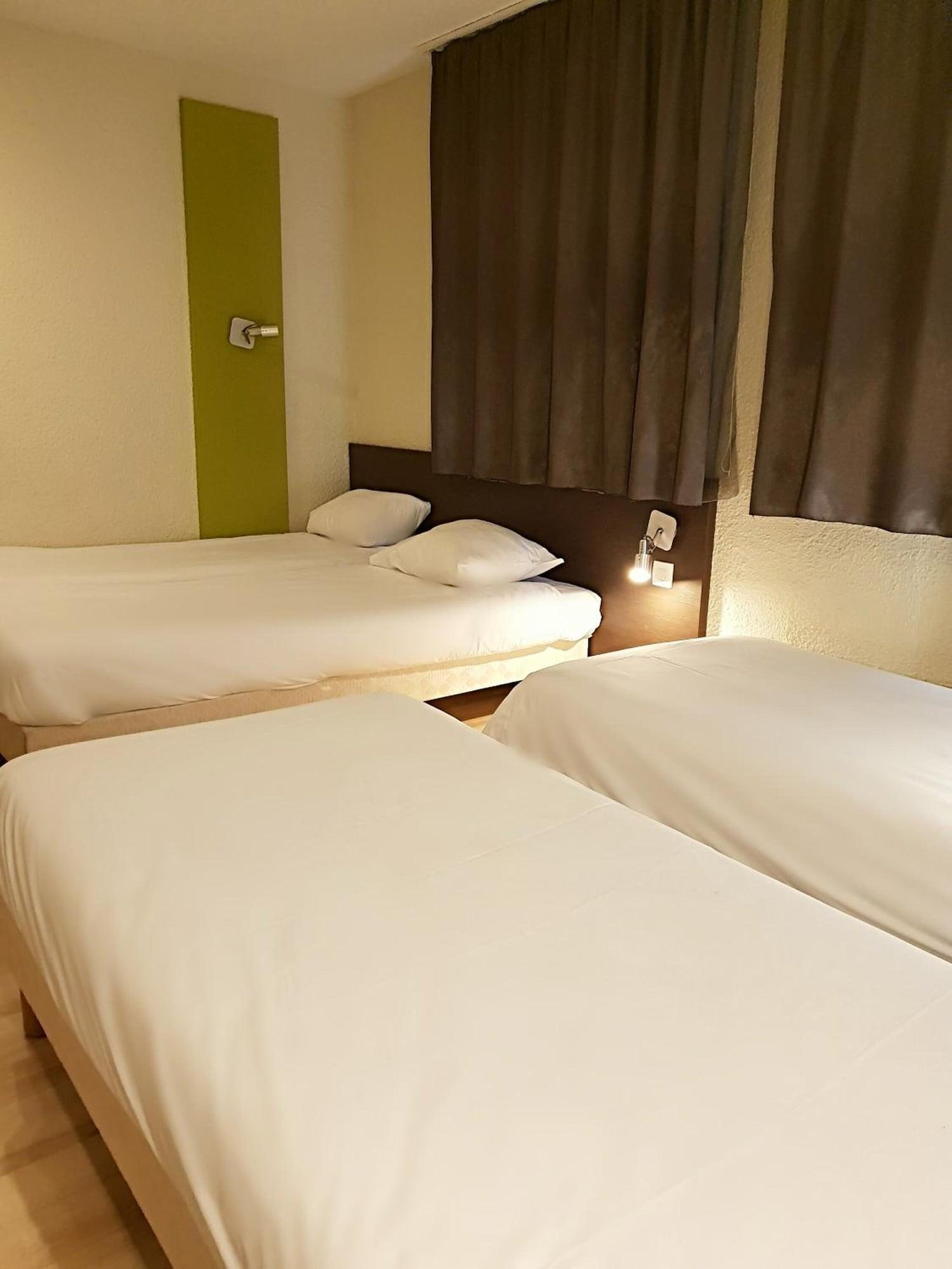 Primo Centre Hotel 2*