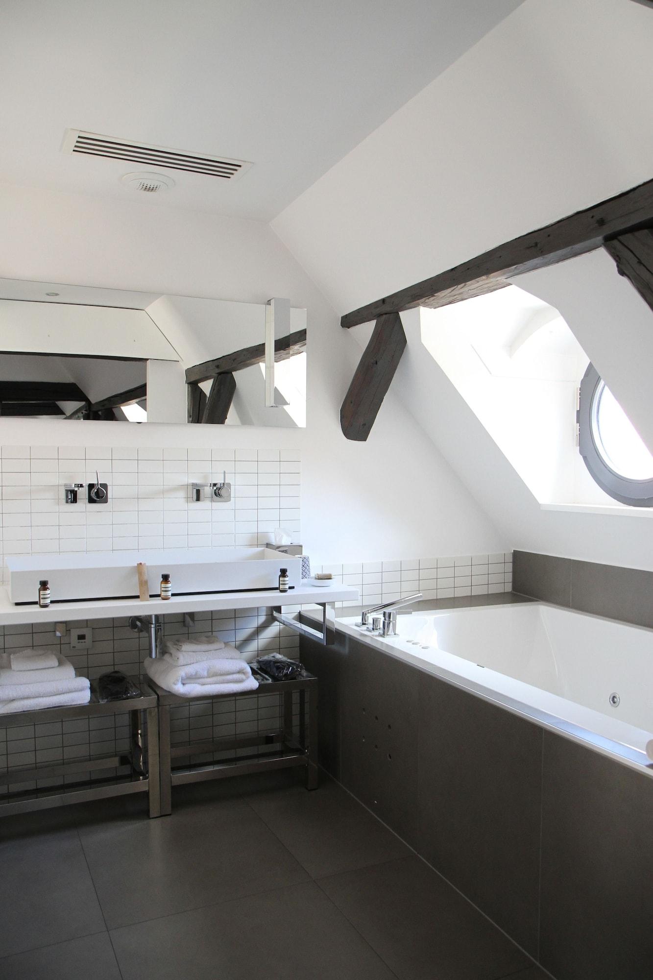 Quatorze Hotel